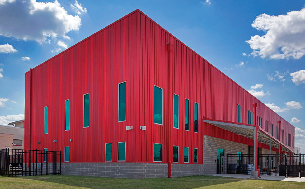 Metal cladding gives Texas school’s technology center a bright, sleek look