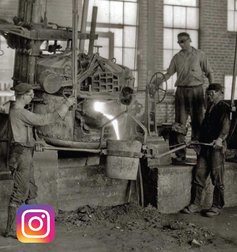Workers pouring molten #aluminum at the Century Electric Co. #foundry, back in 1932